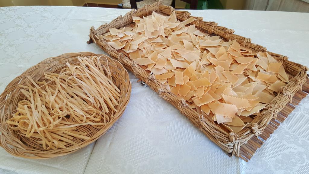Вілла Borgo Santa Lucia Кропані Екстер'єр фото